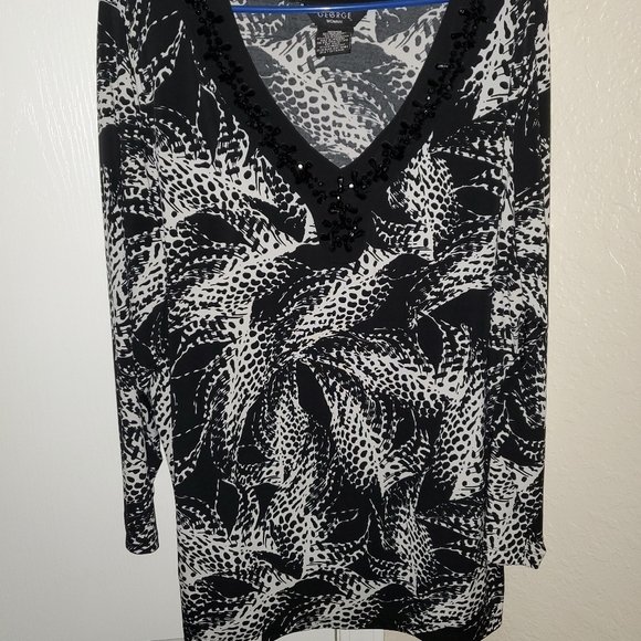 Clothes - Picture 15 of 16